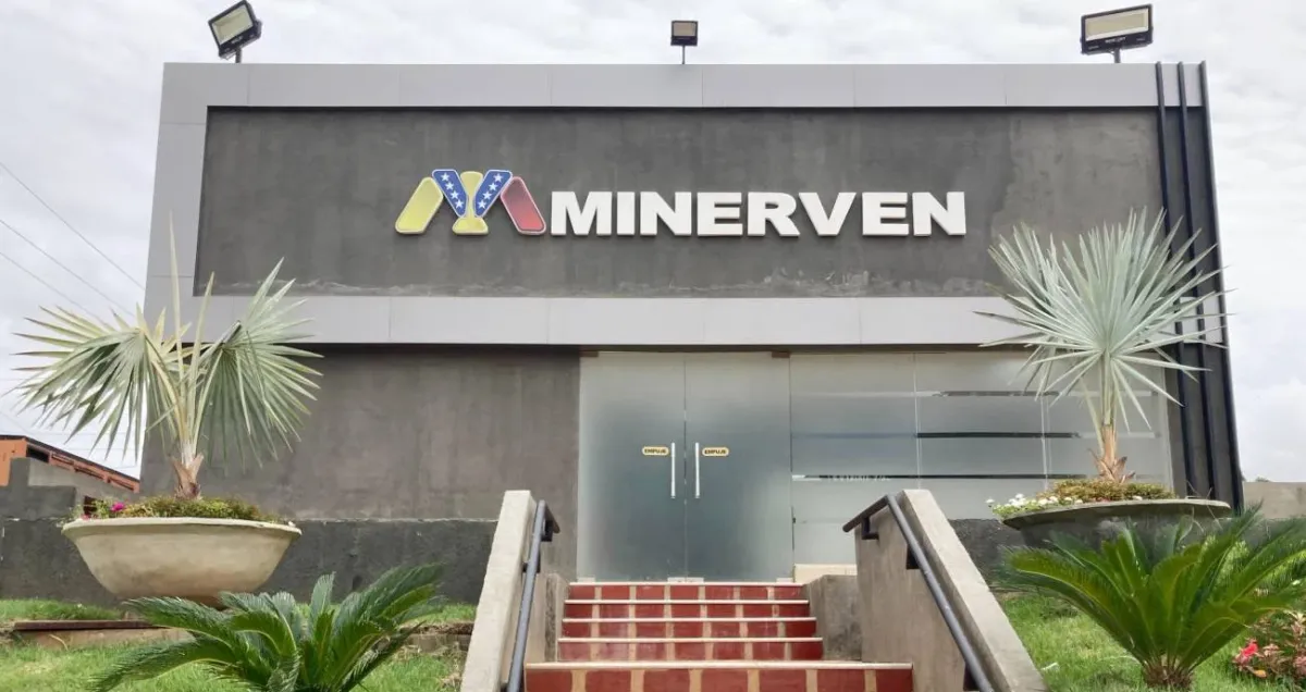 Ejecutivo ordenó fusionar Minerven con la Corporación Venezolana de Minería