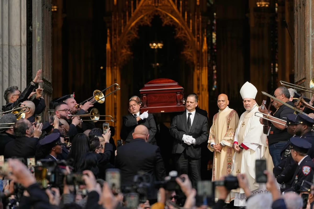 Nueva York despidió a Willie Colón con una misa pública en la Catedral de San Patricio