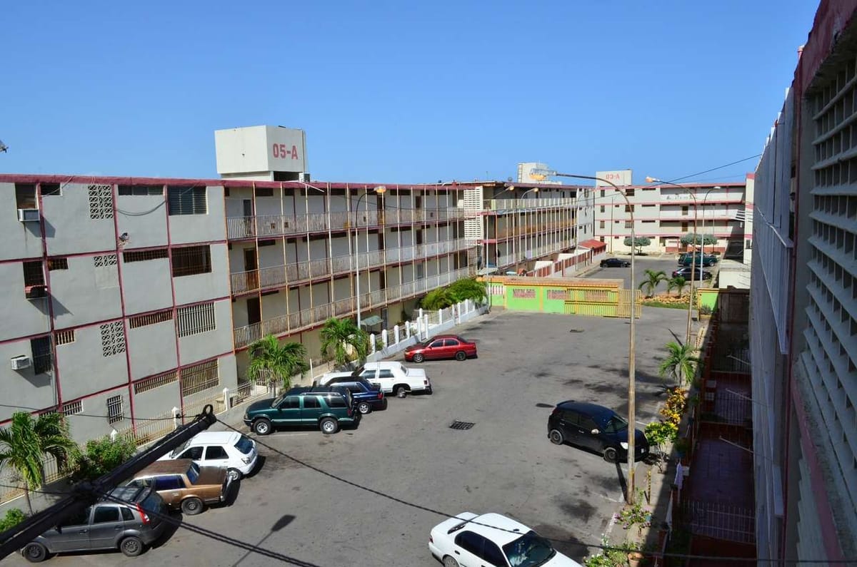 SUCRE | Habitantes de Los Mangles en Cumaná denunciaron que les suministraron agua «turbia» por cisterna