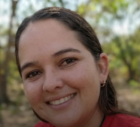 Hallaron el cuerpo de una mujer enterrado en el patio de su casa en Margarita