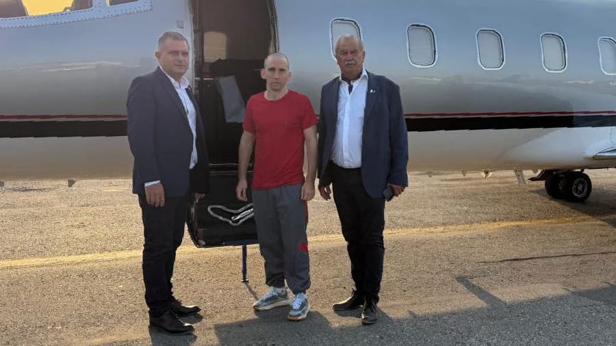 Gendarme argentino Nahuel Gallo se reencontró con su familia tras ser detenido en Venezuela