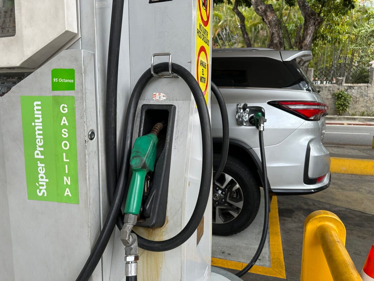 Estaciones «Super Premium» retomaron surtido de gasolina a $0,50 tras reportar pérdidas