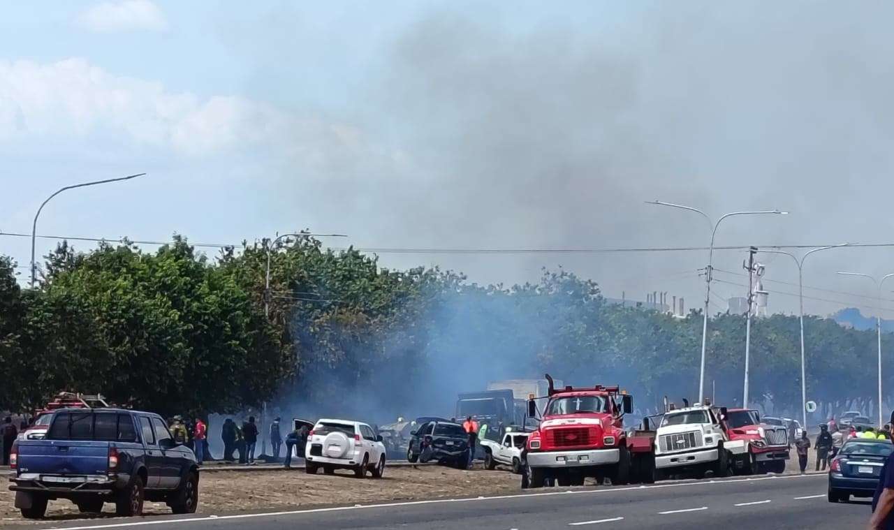 Accidente de tránsito múltiple en Puerto Ordaz dejó un muerto y 17 heridos