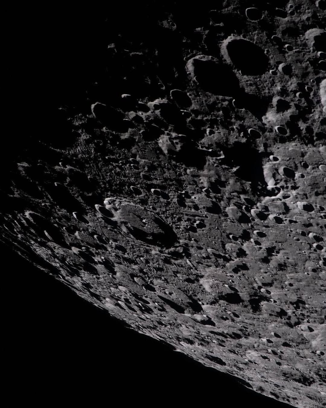 Artemis II: NASA publicó primeras imágenes de la cara más oculta de la Luna