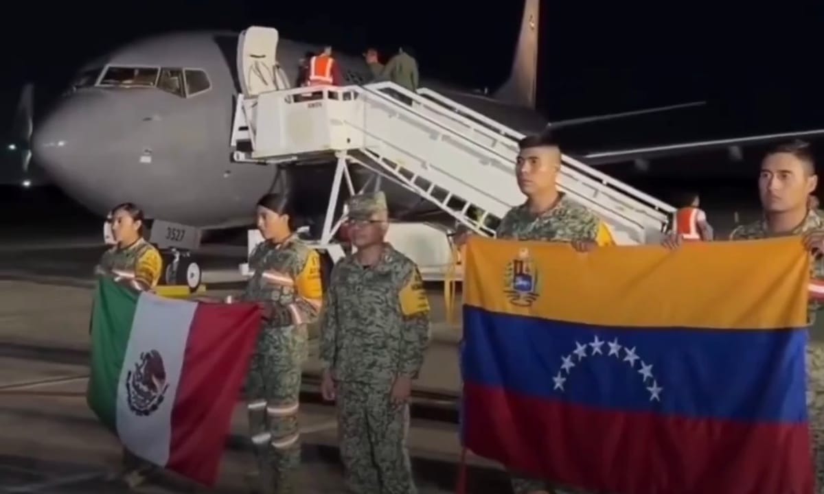 Rescatistas mexicanos «Los Topos» llegaron a Venezuela para sumarse a los operativos de búsqueda
