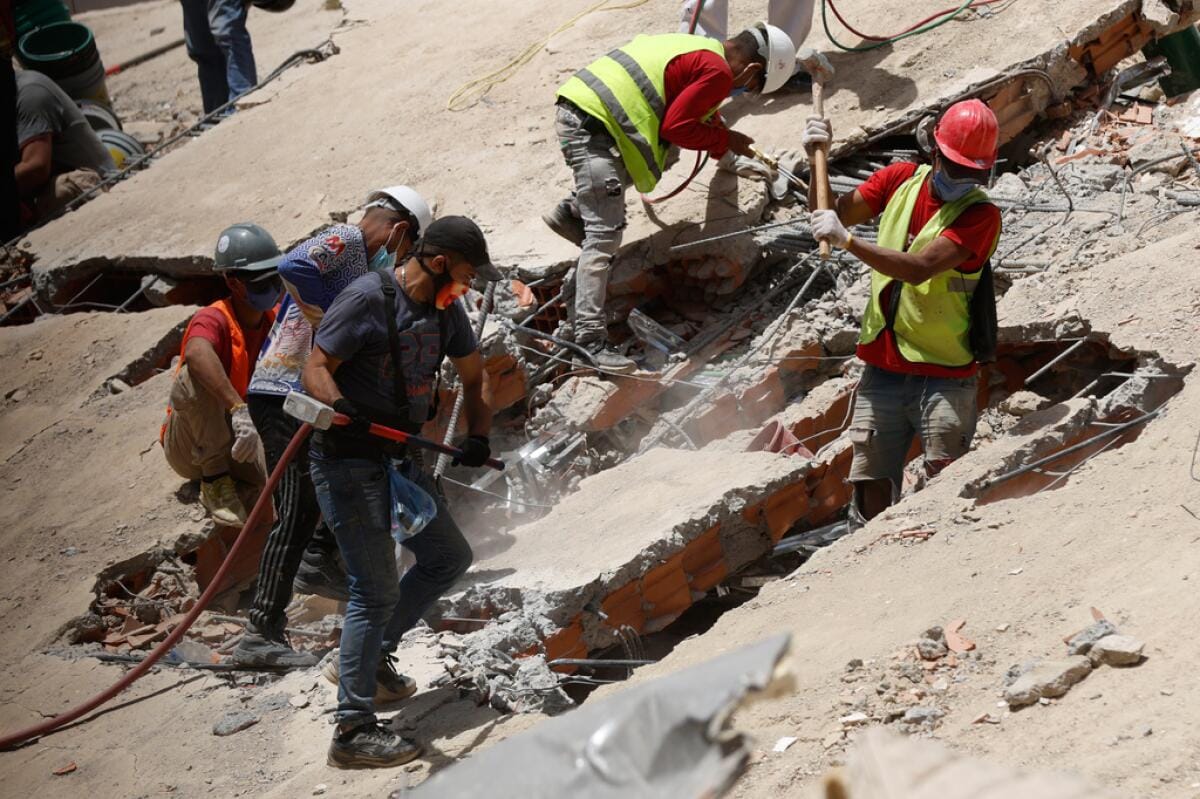 Madre solicita respuestas sobre el paradero del cuerpo de su hijo fallecido tras los terremotos