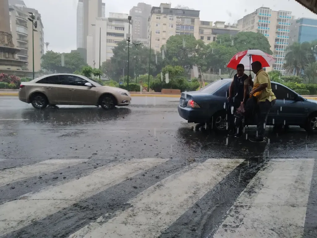 Inameh estimó llegada de dos ondas tropicales a Venezuela para la próxima semana