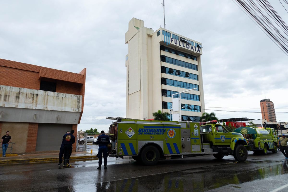 Bomberos informaron la atención de 62 incidentes por las lluvias en Maracaibo