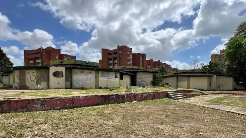 Hallaron un cadáver con signos de violencia en una biblioteca abandonada en Monagas