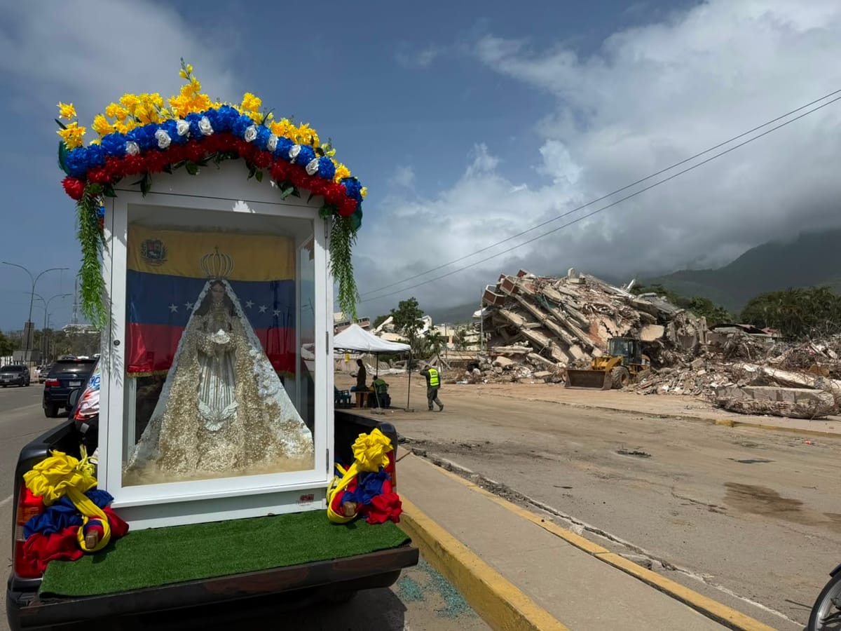 Imagen de la Virgen del Valle recorrió zonas afectadas por el terremoto en La Guaira