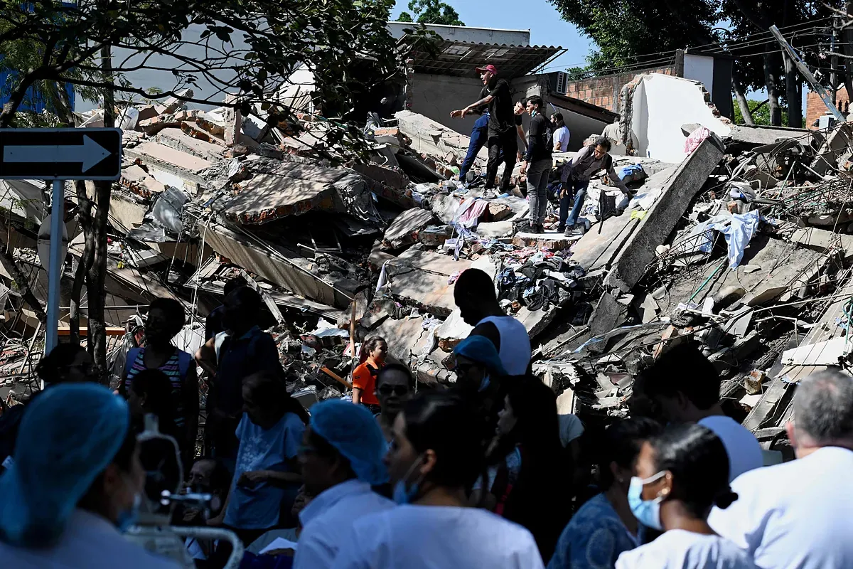 Gobierno venezolano ofreció enviar ayuda humanitaria a Colombia tras sismo de 7,4