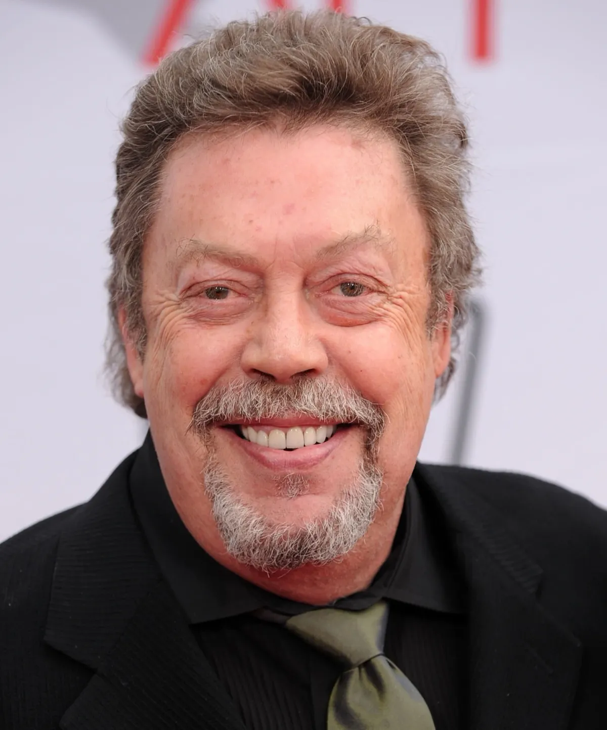 Muere a los 80 años Tim Curry, el recordado  por interpretar a Pennywise de ‘It’