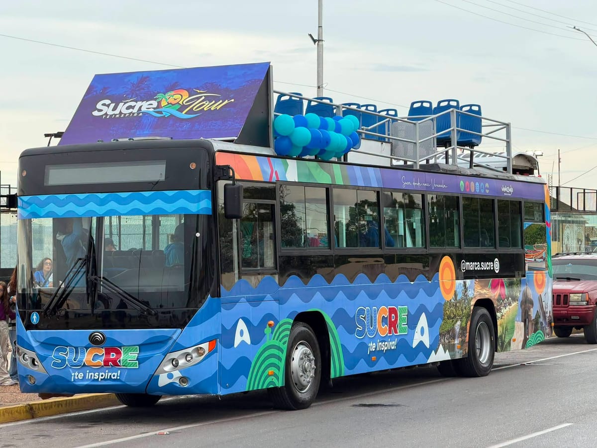 SUCRE | Inauguraron en Cumaná autobús turístico con rutas por sitios históricos y playas
