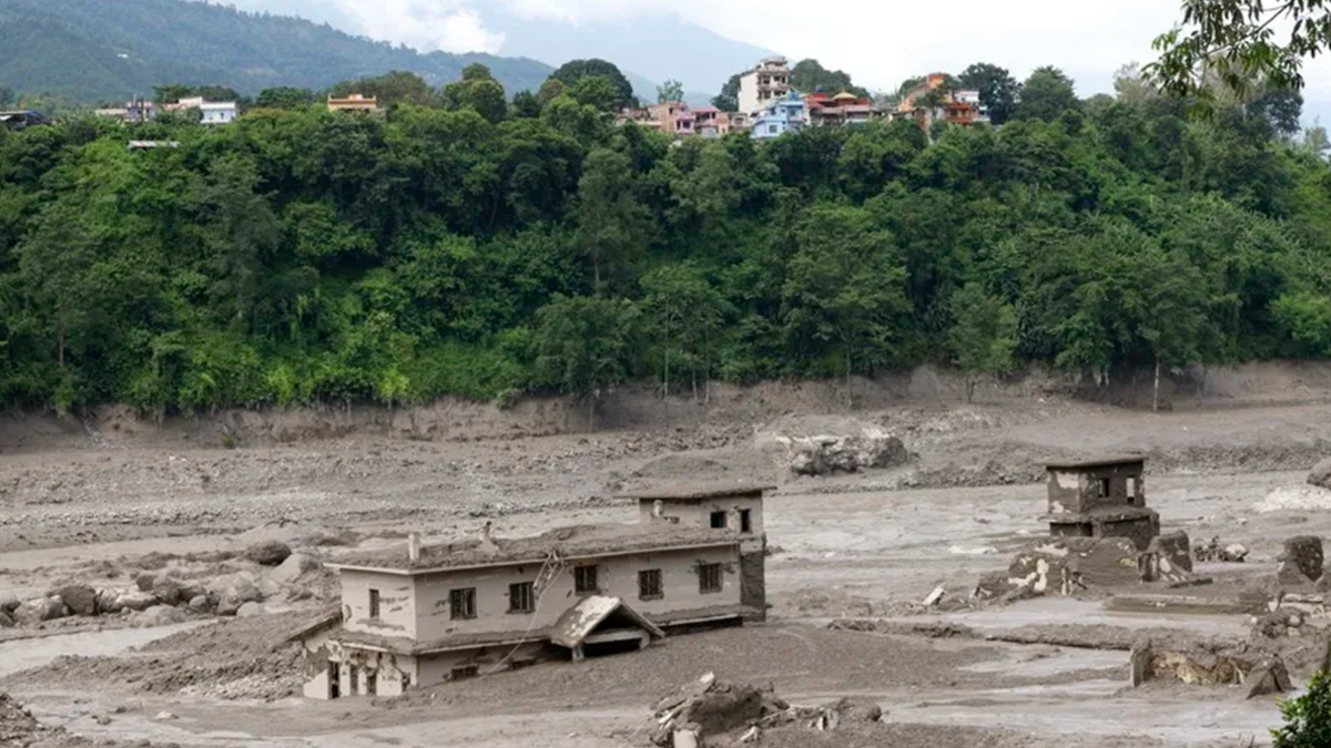 Nepal registra 24 muertes tras nuevas inundaciones y deslizamientos