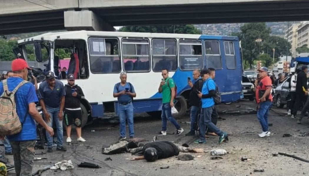 Gandola chocó contra al menos 12 vehículos en Caracas: hay un muerto y 15 heridos