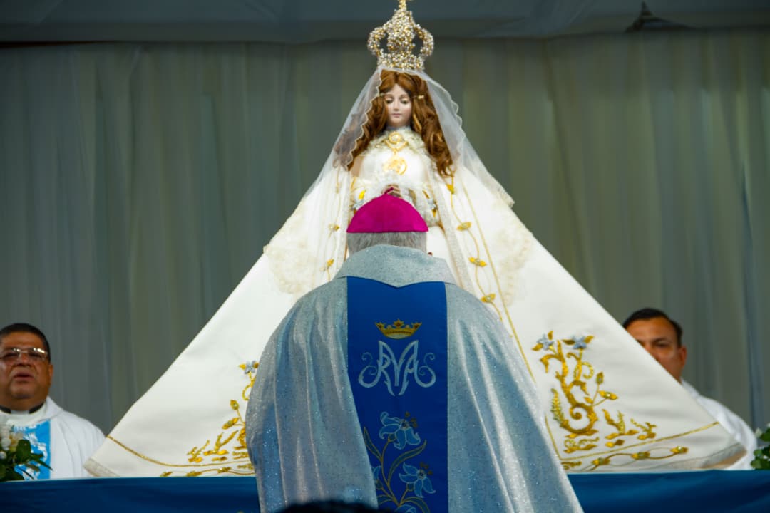 NUEVA ESPARTA | Margarita se llenó de fe y esperanza con la bajada de la Virgen del Valle