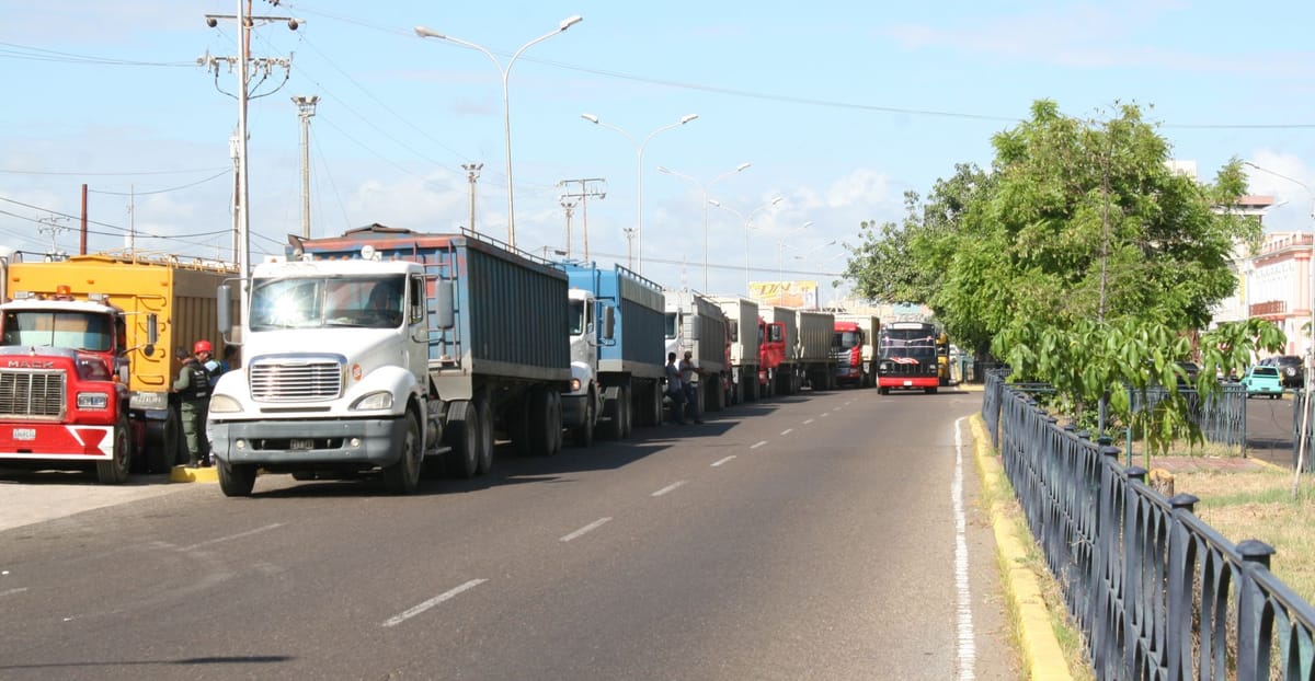 Tránsito de vehículos de carga pesada será restringido desde el 11 hasta el 13 de octubre