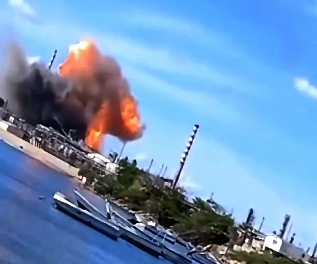 Pdvsa anunció paralización de la Refinería Cardón tras incendio en sus instalaciones