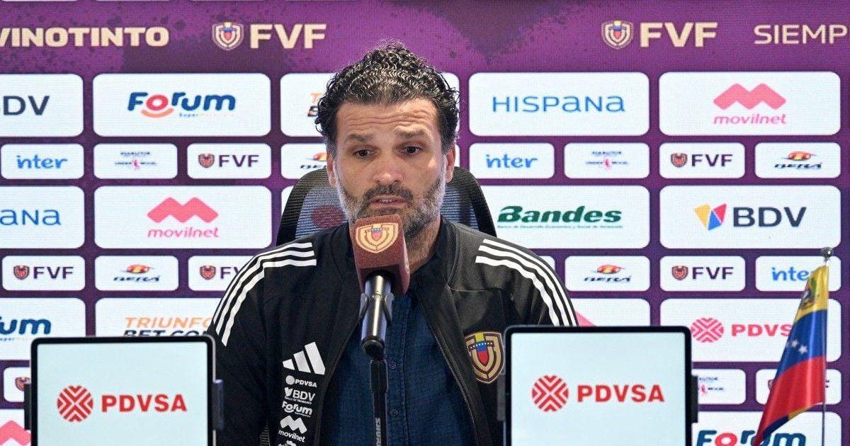 Oswaldo Vizcarrondo busca definir el rumbo de la Vinotinto hacia el Mundial 2030