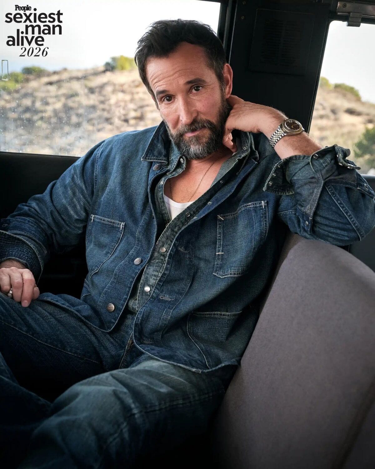 Noah Wyle es elegido el hombre más sexy del mundo en 2026 por People