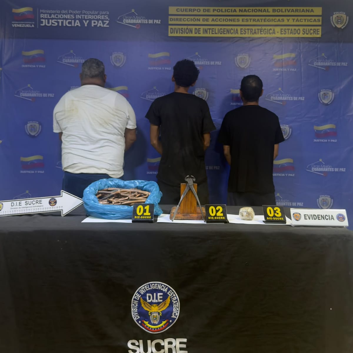 Detenidos tres hombres en Cumaná por hurto de material estratégico y posesión de drogas