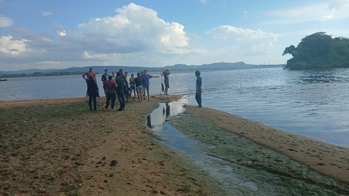 Hallaron los cuerpos de dos niños y un adulto arrastrados por el río Caroní en Bolívar