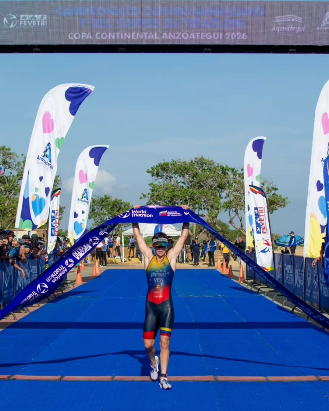 Cumanesa Rosa Martínez ganó la Copa Continental de Triatlón disputada en Argentina
