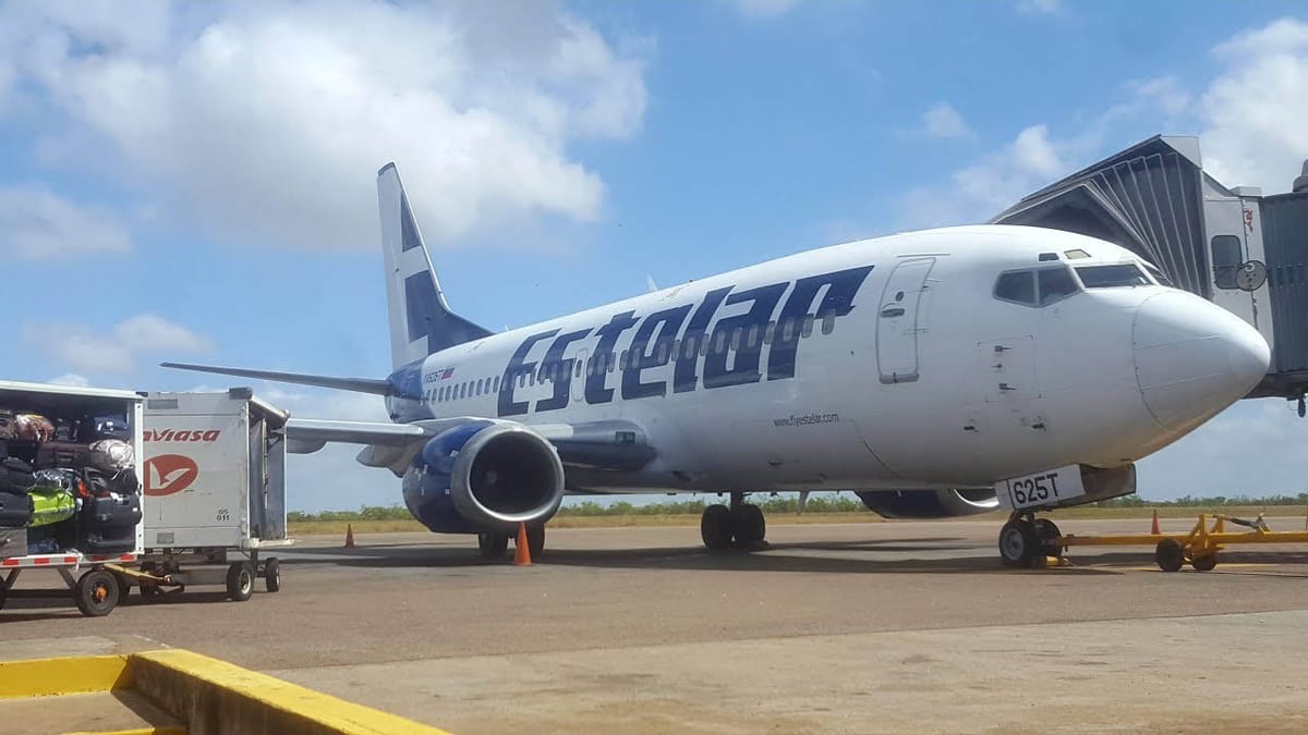 Avión de la aerolínea Estelar aterrizó de emergencia en Maiquetía