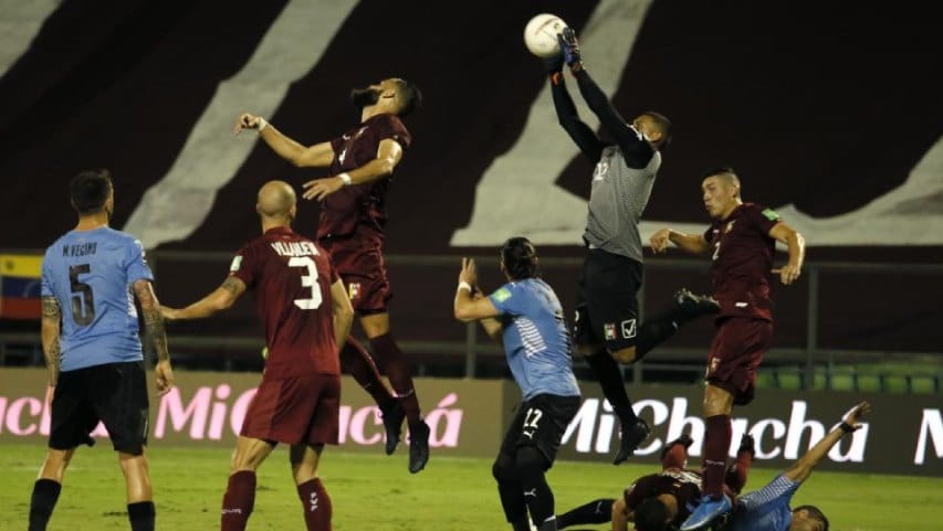 Uruguay y Venezuela empatan 0-0 en el estadio Olímpico