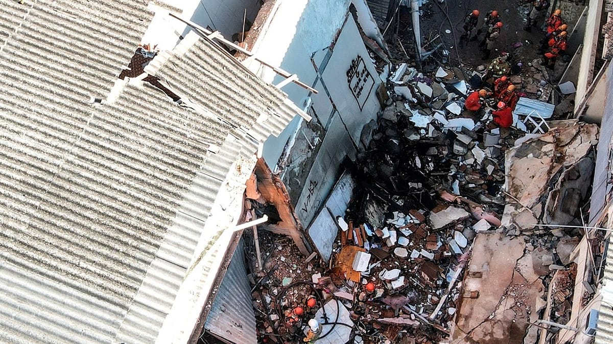 Desplome de edificio en Rio de Janeiro causa dos muertes y cuatro heridos