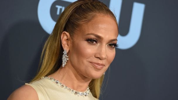 Jennifer López protagonizará la película "Atlas" de Netflix