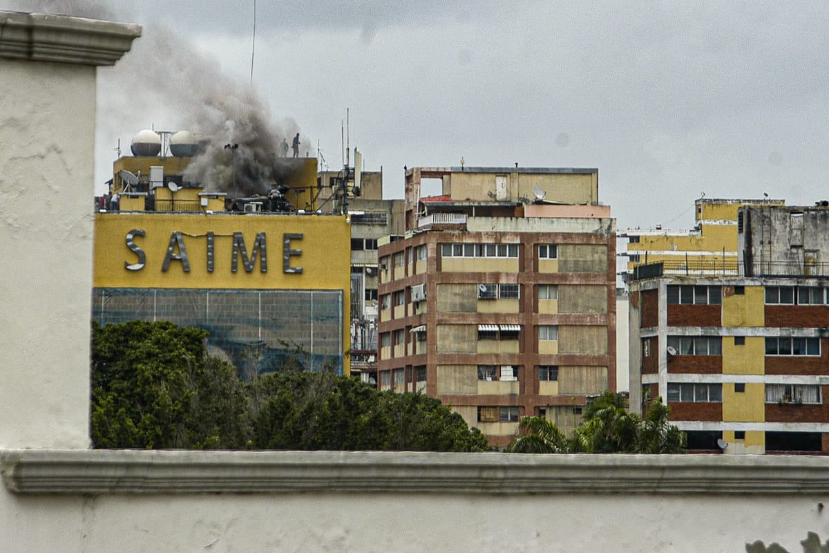 Se registró incendio en la sede principal del Saime en Caracas