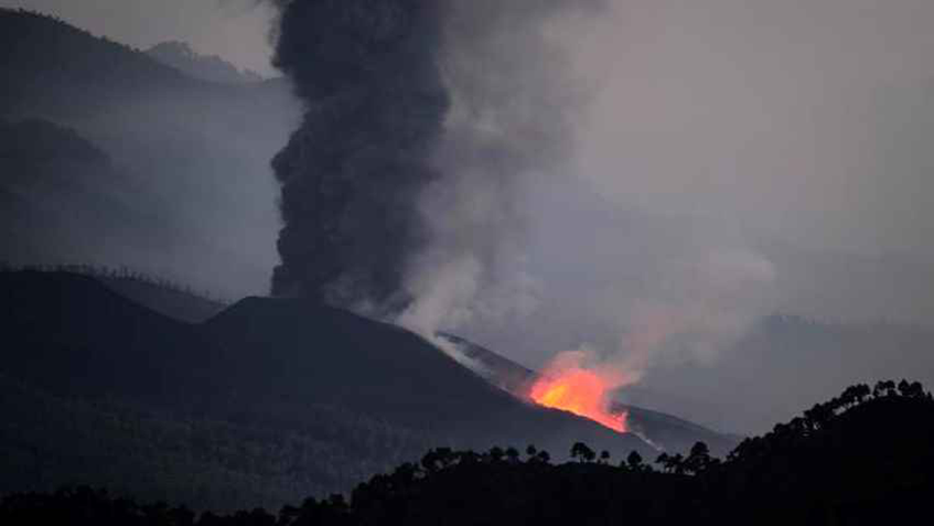 En Japón entró en erupción uno de los volcanes mas activos del mundo