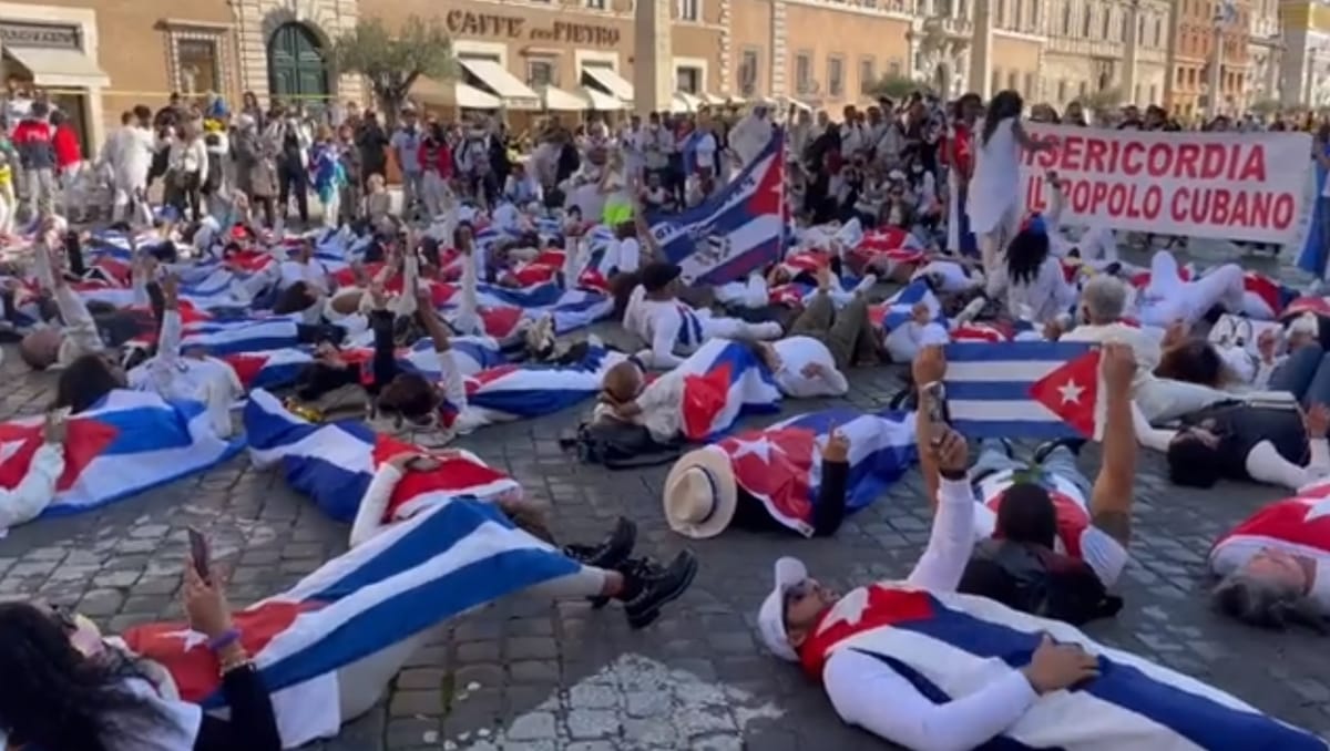 Vaticano impidió la entrada a Cubanos a la misa de este domingo