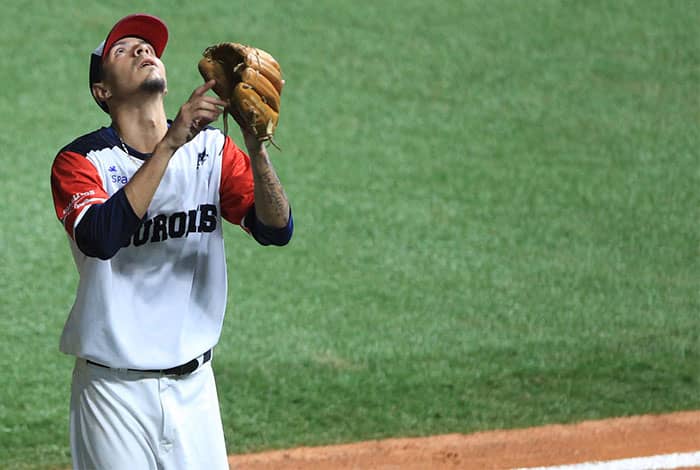 ¡Navegantes naufragaron en Valencia! Tiburones no concedieron espacios al Magallanes