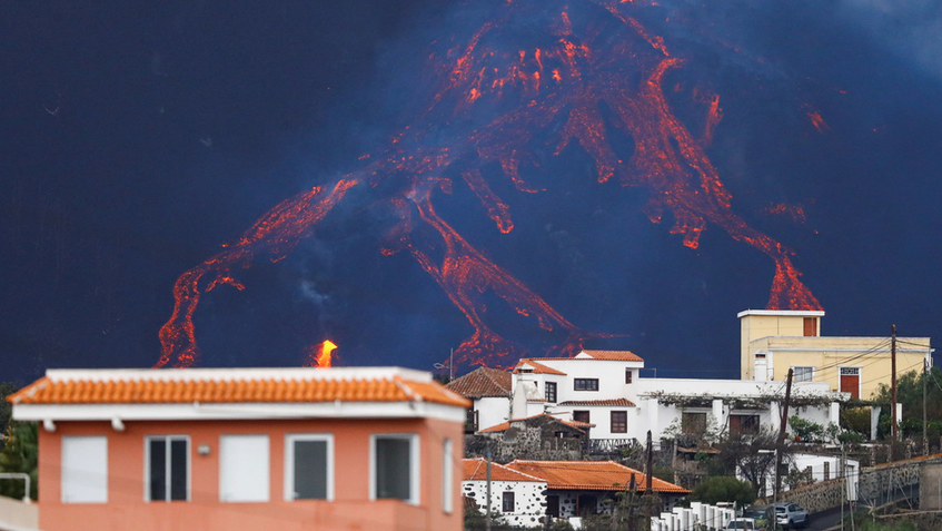 Se reportó fuerte sismo por la erupción del volcán en La Palma.