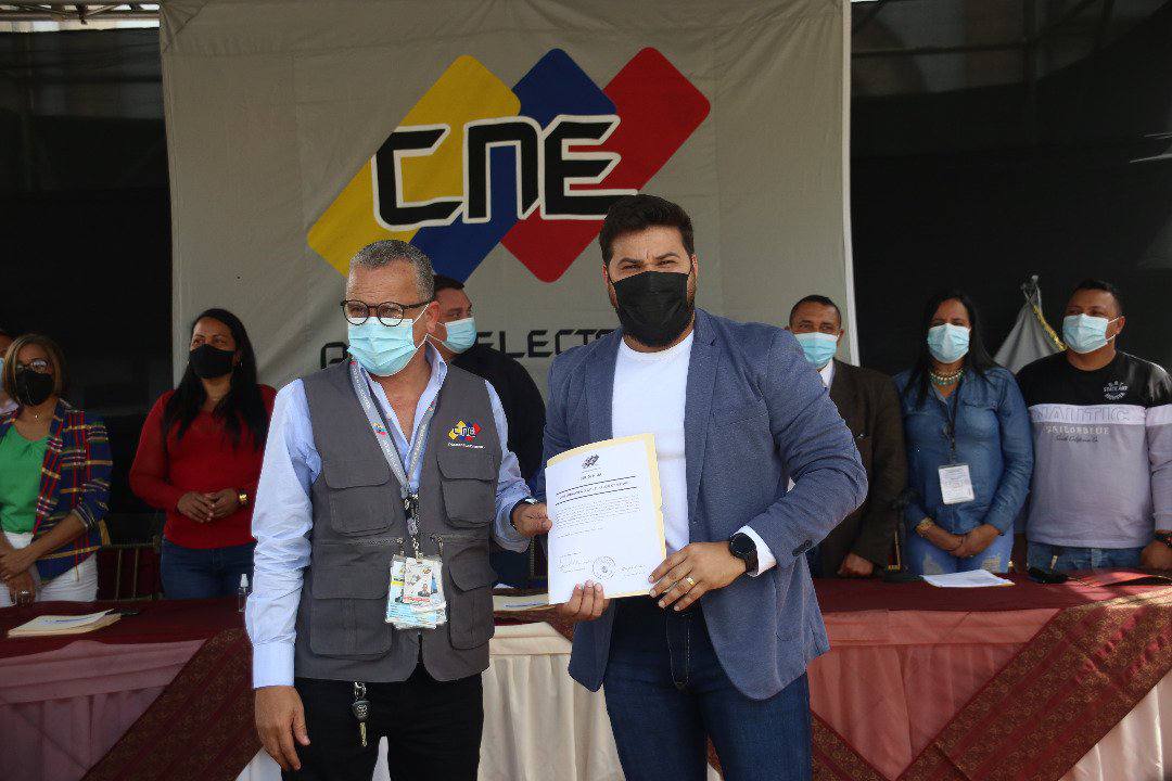 CNE proclamó a Ernesto Luna como nuevo Gobernador de Monagas