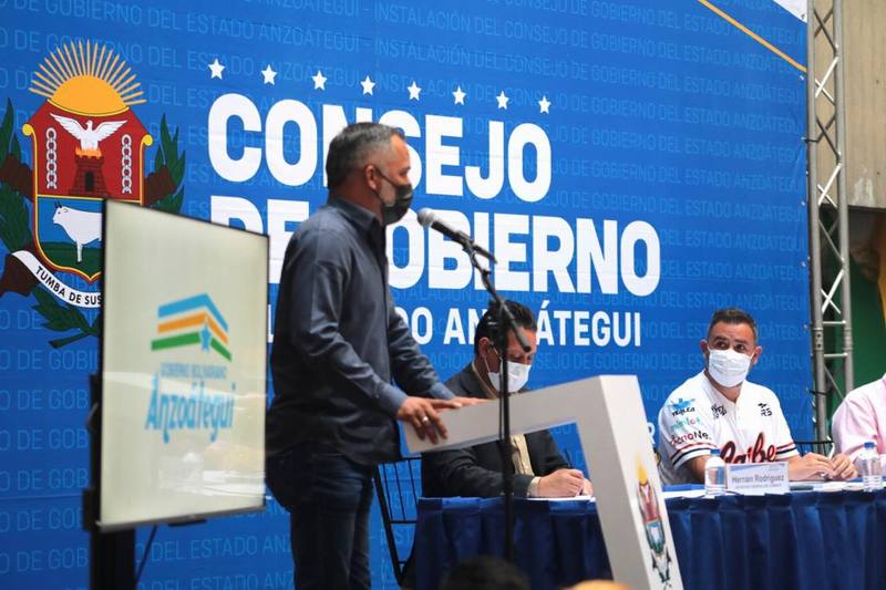 Anzoátegui | Gobernador Marcano aprobó la ejecución de obras de servicios públicos para seis municipios