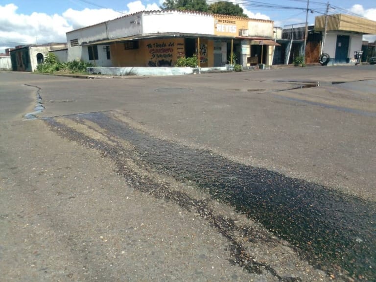Monagas | En Las Cocuizas reportan el colapso de las aguas residuales