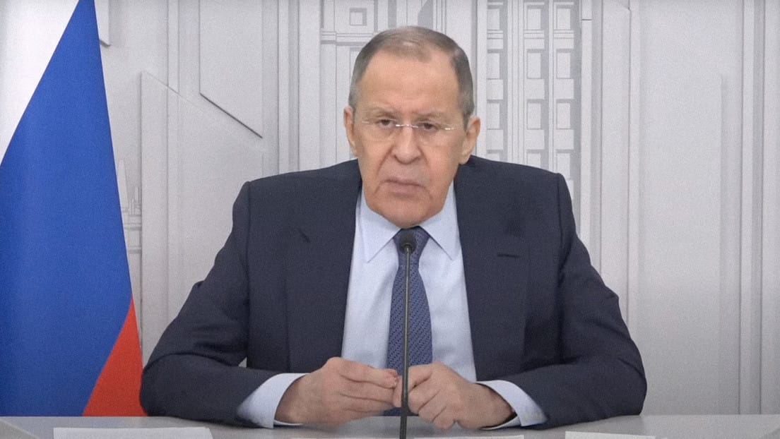 Ministro de Exteriores ruso afirma: Que Rusia seguirá negociando con Ucrania, pero no cesará la operación militar