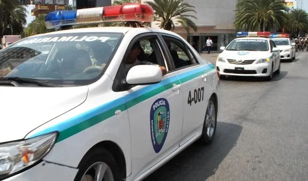 Arrestaron a dos hombres por presuntos robos en el cementerio de Margarita