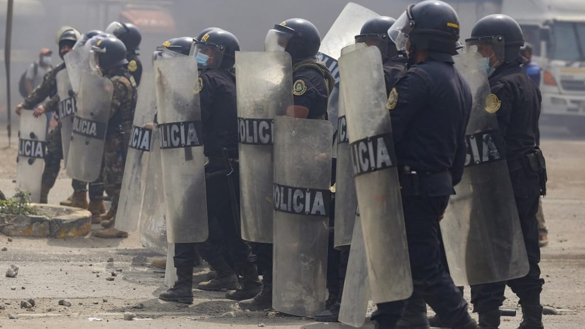 Se ordenó toque de queda en Lima para prevenir actos de vandalismo