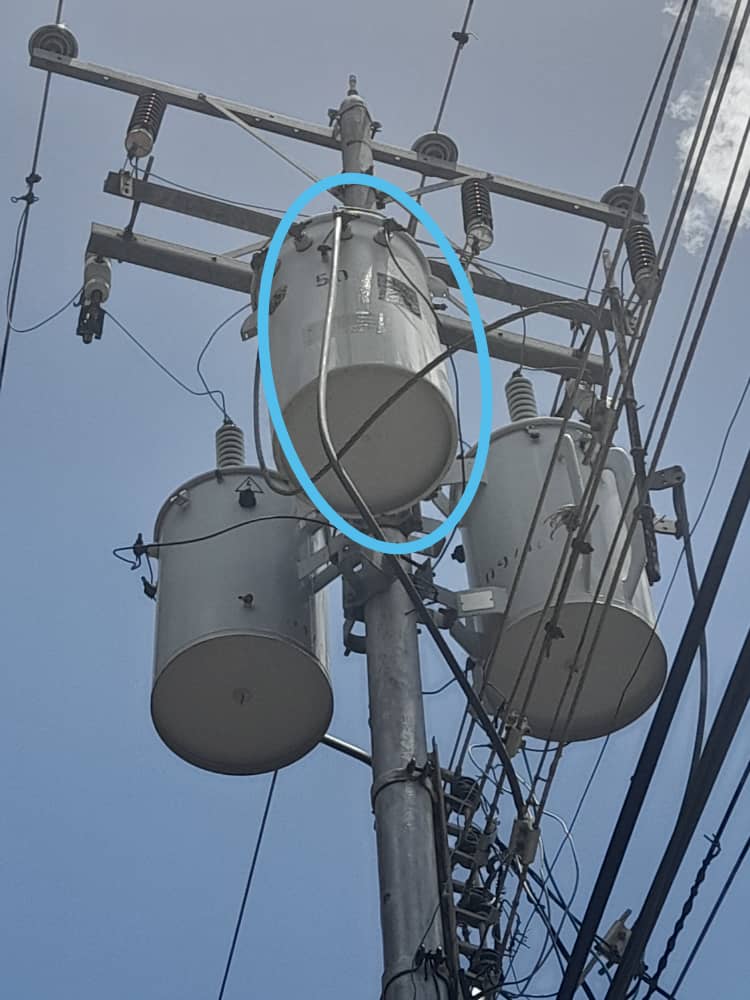 Cinco días sin luz en la calle 5 de Campo Alegre