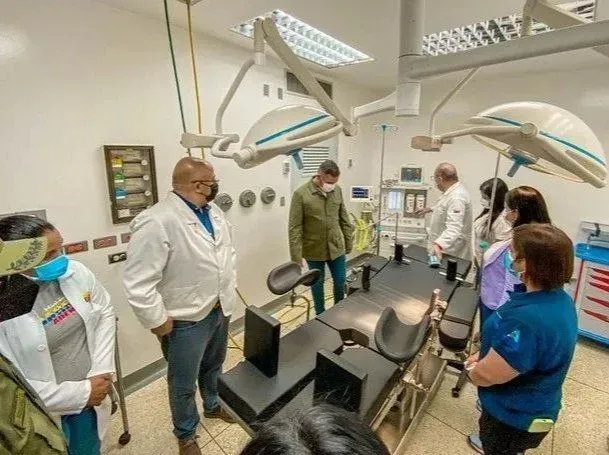 Gobernación de Anzoátegui rehabilitó sala de parto del hospital Razetti
