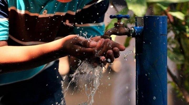 Varios sectores en Anzoátegui tienen más de una semana sin servicio de agua potable