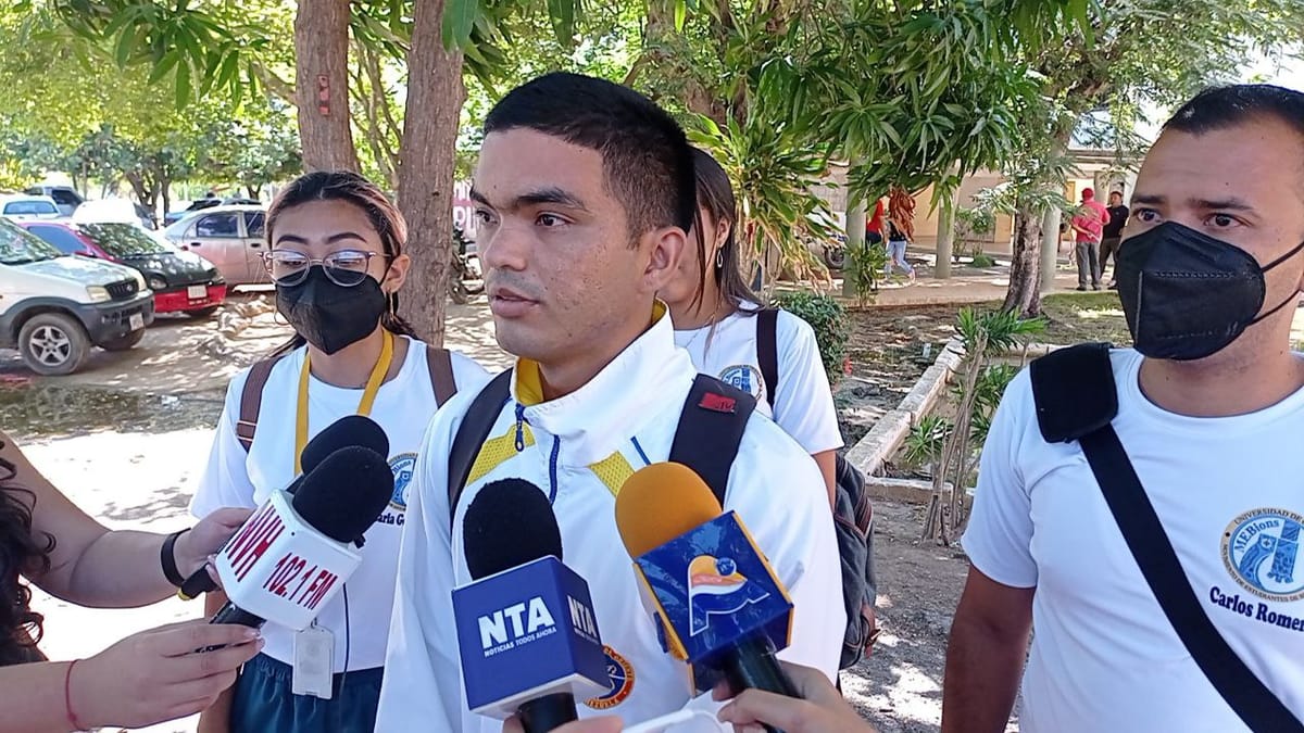Estudiantes de la UDO Sucre denunciaron bote de agua en la escuela de Enfermería