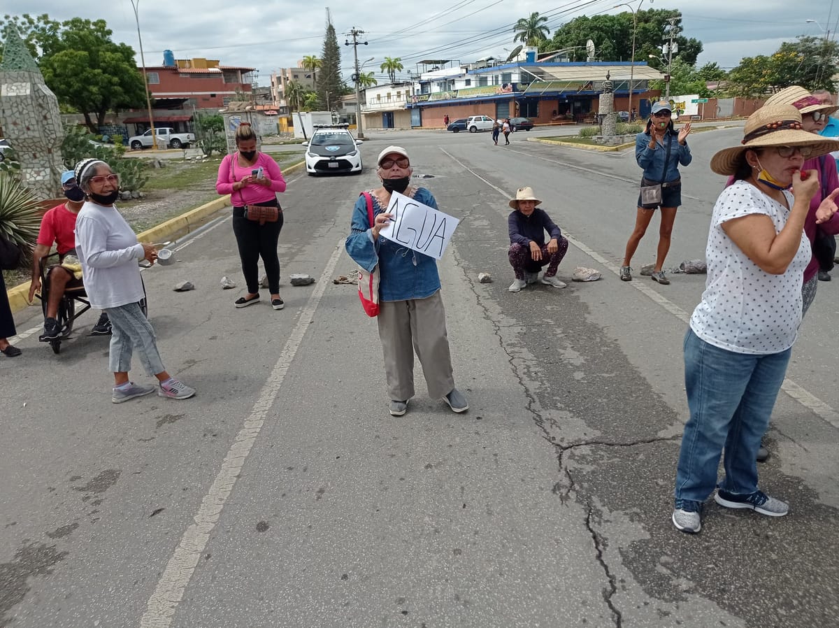 Vecinos de Los Chaimas protestaron en rechazo a las fallas del servicio de agua