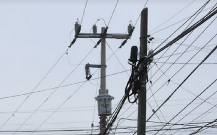 Habitantes de Pueblo Nuevo reportaron tener tres días sin luz