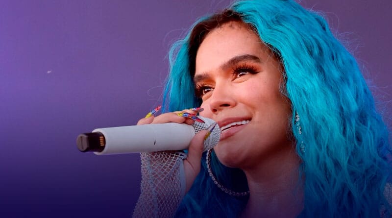Karol G se despidió de su cabello azul con emotivo mensaje 