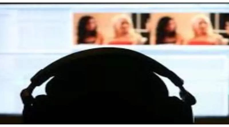 Tres hombres arrestados por obligar a francesas a grabar videos pornográficos